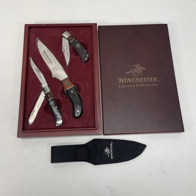 Winchester 2007 Limited Edition Two Tone Wood Inlay Gift Set Pocket Knife Set - Image 1 of 4
