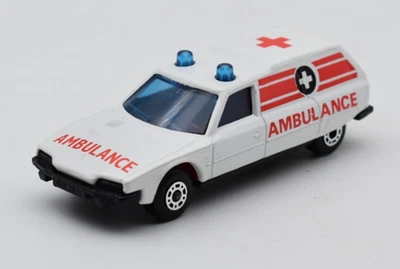 Matchbox Superfast MB12 Citroen CX Ambulanza. Piano terra nero Lesney England - Immagine 1 di 4