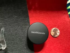 Rare bareMinerals Blush in the color CHUCKLE NWOB - Picture 1 of 4