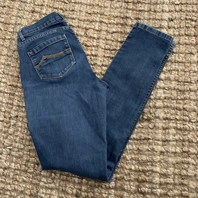 Pantalones de mezclilla Buffalo para mujer 27/4 curvilíneos ajustados azules tiro bajo elásticos Foto 1 de 4