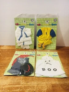Ropa de muñeca Zany Brainy años 90 diseño Naito vintage 4 trajes - Imagen 1 de 8
