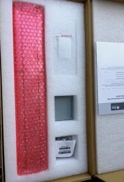 SUN MICROSYSTEMS 594-2680-01,  X8099A-4 SUN RACKMOUNT *SLIDE*  KIT NEW - Image 1 of 1