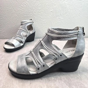 JBU Sandalo con zeppa in memory foam taglia 9 maglia argento scarpe gladiatore comode con cinturino - Foto 1 di 12