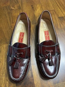 Mocasines Cole Haan para hombre con borla pellizcada talla 10,5 C borgoña - Imagen 1 de 10