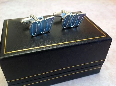 James Bond 007 Gemelli Argento Collezionabili BNIB Super Eroi Matrimonio - Immagine 1 di 4