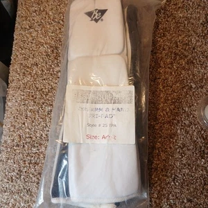 Best Equipment Erwachsene Unterarm & Hand Tri-Pad - New Style # 25 TPA - Bild 1 von 5
