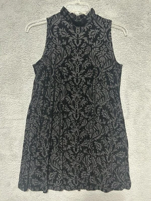 鸡尾酒礼服 12 码黑色丝绒无袖钥匙孔背外出连衣裙 — 第 1/4 张图片