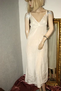 Brillantes langes Glanz Negligee Nachtkleid Babydoll weiß Schimmer bestickt M - Bild 1 von 6