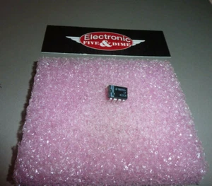 LF412CN National Operational Amplifier, 2 Func, 3000uV Offset-Max PDIP8 - Picture 1 of 1