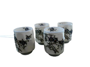 4 Japanese Handpainted Blue White Floral Ceramic Faceted Grip Sushi Bar Tumblers - Picture 1 of 4