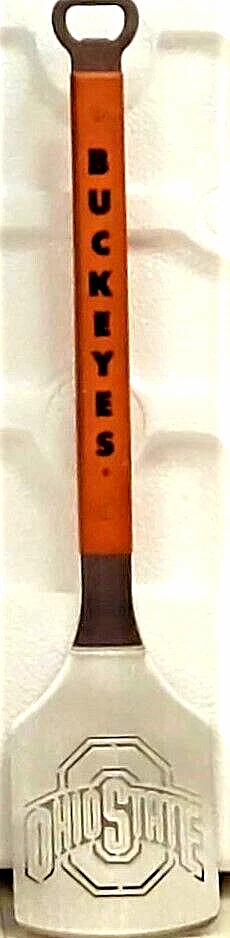 Espátula para asar a la parrilla Ohio State Buckeyes con abrebotellas Sportula Foto 1 de 1