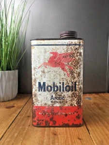 VINTAGE 50'S MOBILOIL ARCTIC CAN MOBIL OIL 1 QUART FUEL TIN PROP GARAGE DISPLAY - Picture 1 of 9
