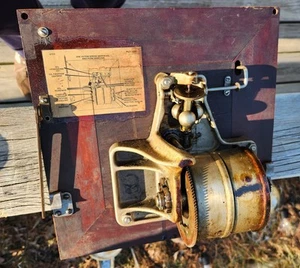 Victor VV-1X Phonograph Motor & Turntable - Picture 1 of 14