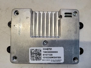 2015-2017 Chevrolet Suburban Tahoe GM Wireless Charging System Module 23248791 - Picture 1 of 11