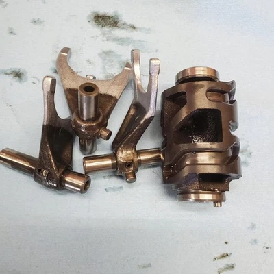 Yamaha YZ250F YZ 250 F 2004 horquilla de cambio horquillas y juego de levas de tambor cambio de marcha  Foto 1 de 4