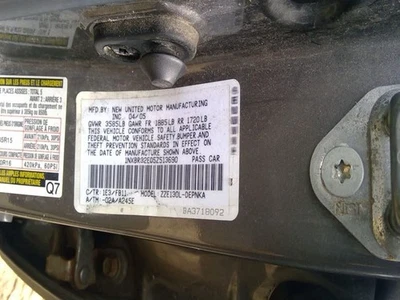 (LOCAL PICKUP ONLY) Fuel Tank Fits 04-08 COROLLA 4293765 - Изображение 1 из 4