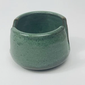 Studio Art Pottery Schwammhalter geschlitzt Keramik glasiert grün Handwerker - Bild 1 von 12