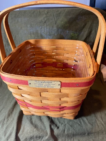 Longaberger Christmas Collection- 1995 Edition Cranberry Basket Cover