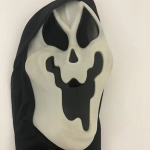 Sehr guter Zustand Fun World Div. Ghost Face Grin Maske Ostern unbegrenzt Schrei Vinyl 90er - Bild 1 von 6