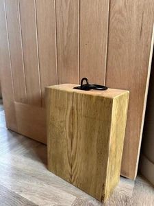 Large Chunky Rustic Wooden Door stop - Picture 1 of 3