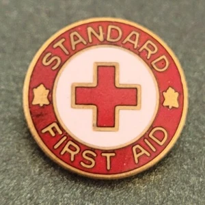 Vintage Red Cross Standard First Aid Canada Pin Balfour - Bild 1 von 3