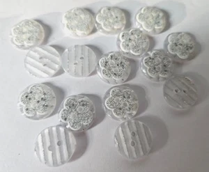 CraftbuddyUS 30pcs x 15mm Resin Round Flower Buttons for Sewing/Scrapbook &Craft - Picture 1 of 3