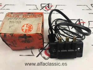 CONTACTO APERTURA COMPARTIMENTO MALETERO ALFA ROMEO - Imagen 1 de 5