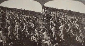 WW1 Stereoview BRITISCHE SOLDATEN VORMARSCH IN DARDANELLEN UM 1918 Foto 3D Karte - Bild 1 von 4