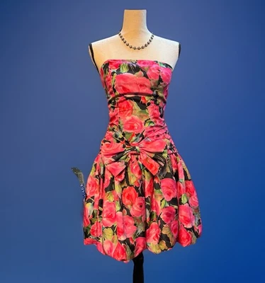 Vestido de formatura vintage anos 80 floral rosa sem alças XS feito em união arco festa tule coquete - Imagem 1 de 4