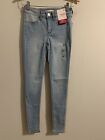 So Womens Low Rise Ultimate Jegging Jeans Jr Size 0 NWT Superstretch
