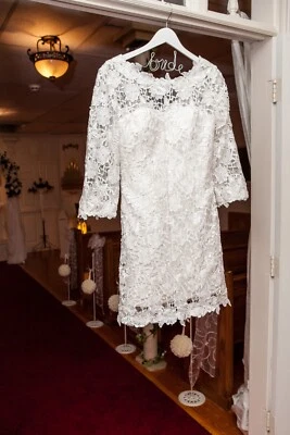 White Lace Wedding Dress - Image 1 of 4