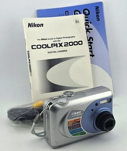 Cámara digital óptica Nikon Coolpix 2000 2,0 MP 3x de colección probada con manual y CF - Imagen 1 de 11