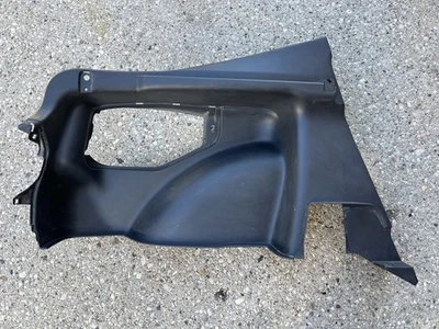 Panel de moldura de carga trasero izquierdo Toyota Celica GT 6413220160 se adapta a 00 01 02 03 04 05 Foto 1 de 4