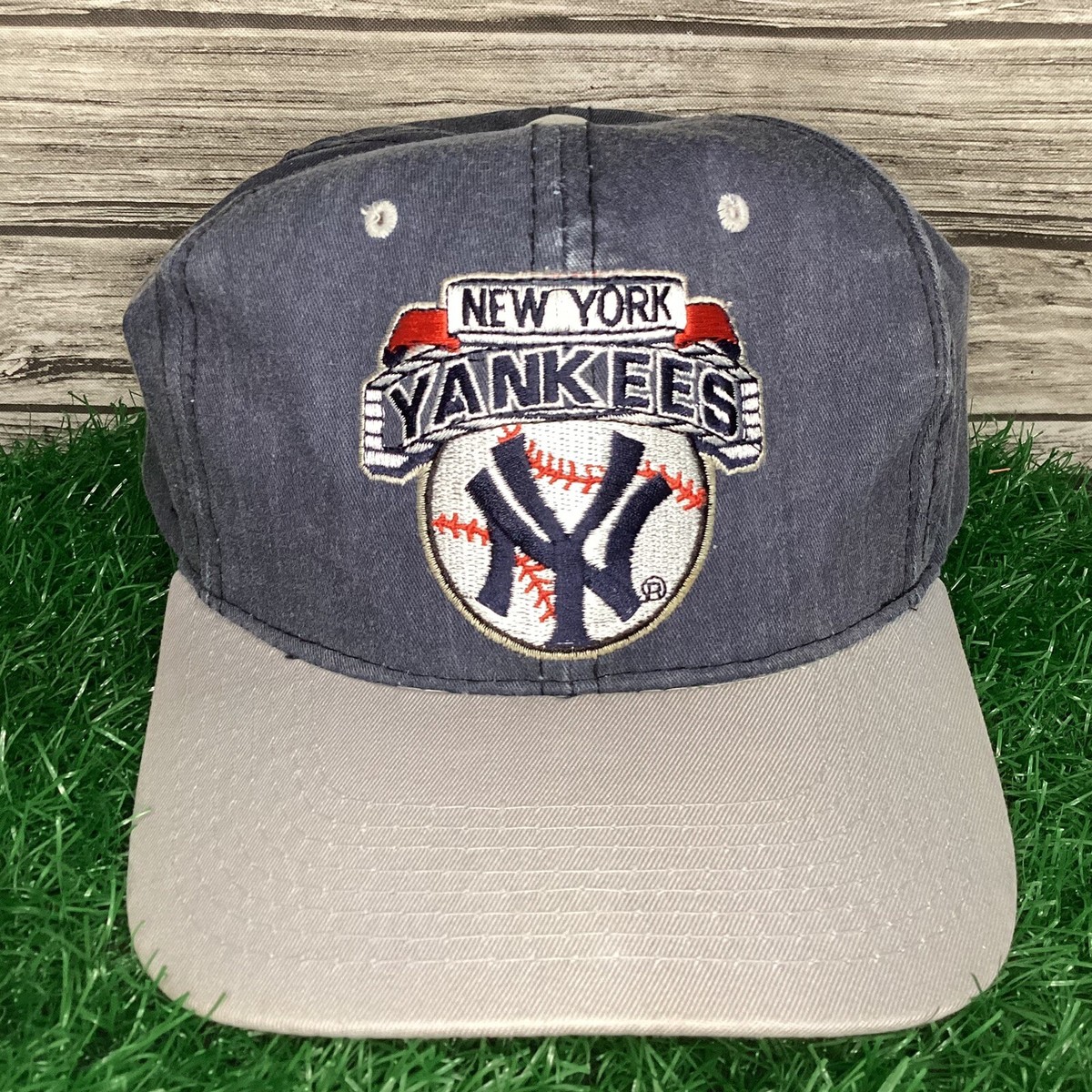 Starter New York Yankees MLB Fan Apparel & Souvenirs for
