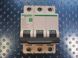 NEU SCHNEIDER ELECTRIC D 20A UNTERBRECHUNGSSCHALTER M9F23320 - Bild 1 von 4