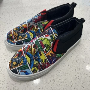 Disney Marvel Comic Strip Skate Shoes New Mens Size 9.5 Has some marker writing - Picture 1 of 15