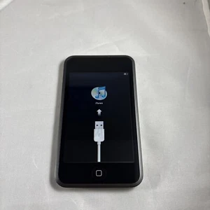 Apple iPod Touch 1st Generation (8 GB) Black A1213 Fast Ship Very Good Used = - Picture 1 of 8