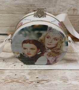  1999 Zauberer von Oz Mini Runde Dose Tragetasche Handtasche Riemen Dorothy FS - Bild 1 von 5