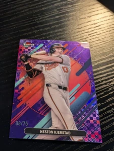 Heston Kjerstad, Rare-Purple Checkerboard Refractor /75 #254 - 2025 Topps Finest - Bild 1 von 1