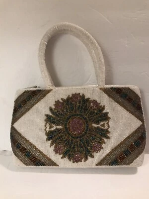 Bolso de Mano Iridiscente Semilla Cuentas Blanco con Mandala Multicolor Cuentas en Ambos Lados Foto 1 de 4