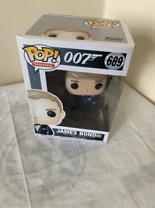 ¡Excelente estado! Películas Funko Pop: 689- James Bond de Casino Royale - Imagen 1 de 4