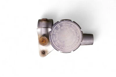 1972 - 75 KAWASAKI H2 H1 Z1 Front Brake Master Cylinder K216 *2872A - Image 1 of 4