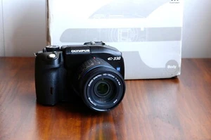 OLYMPUS E-330 Digital SLR Camera w/ Zuiko Digital 40-150mm Lens - Boxed - Picture 1 of 9