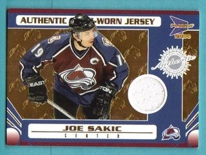 2003-04 Pacific Prism Joe Sakic Game Jersey /935