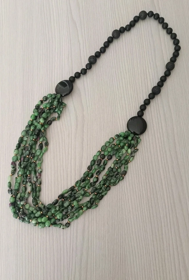 COLLANA CON PIETRE NATURALI - Immagine 1 di 1