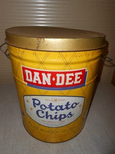 OLD VINTAGE DAN - DEE 1960 POTATOE CHIP 3 POUND CAN - Picture 1 of 9