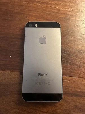 Black/Gray Apple iPhone 5s GSM  model A1533 Locked - Image 1 of 2