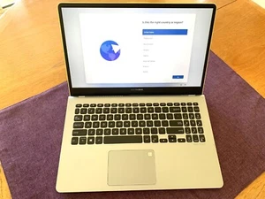 Asus VivoBook S15 S530F i5-8265U @ 1.6GHz 8GB DDR4 256GB SSD - Picture 1 of 8