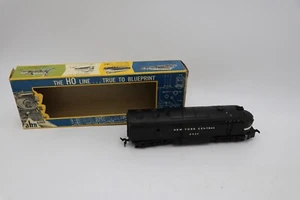 Motor diésel AHM HO Scale New York Central Powered FM C-Liner 5036 LEER - Imagen 1 de 9