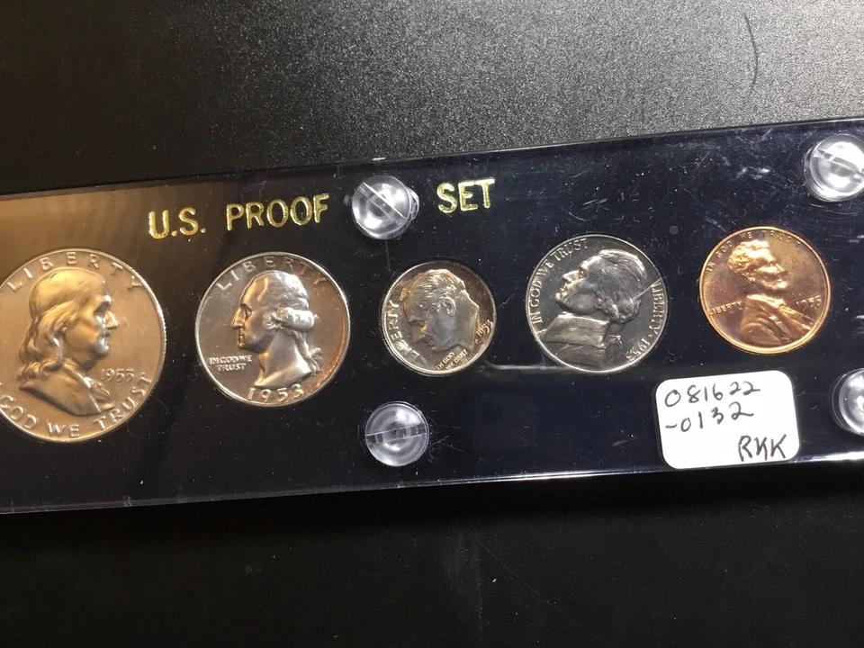 Juego de prueba de plata 1953 como nuevo en soporte de capital con moneda de diez centavos tonificada 081622 132tik Foto 1 de 4